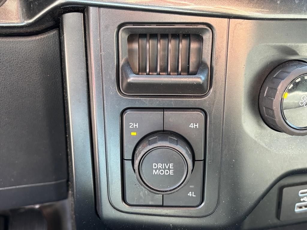 Used 2023 Gray Metallic Ford XL image 19