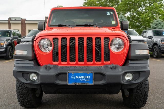 Used 2020 Red Jeep Sport image 3