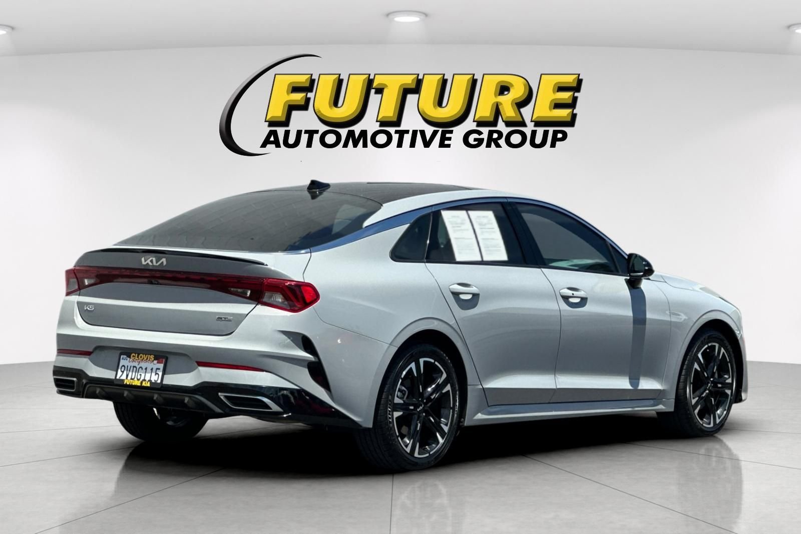 Used 2024 Gray Kia GT-Line image 4