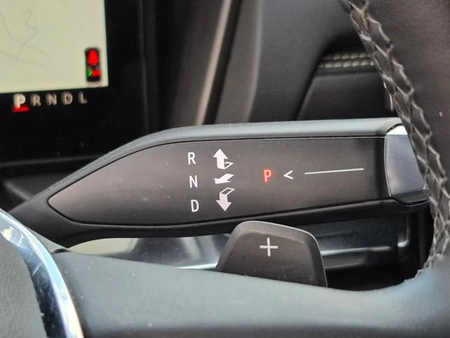 Used 2025 White GMC Elevation image 29