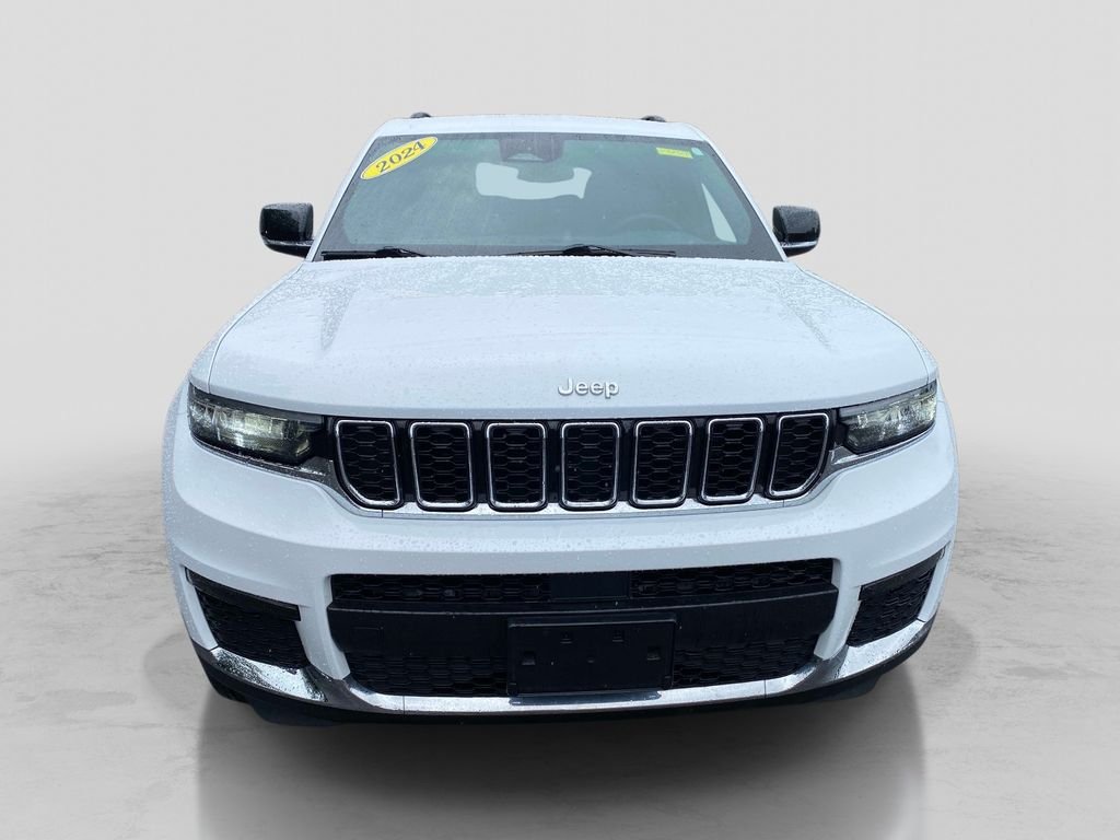 Used 2024 White Jeep Limited image 14