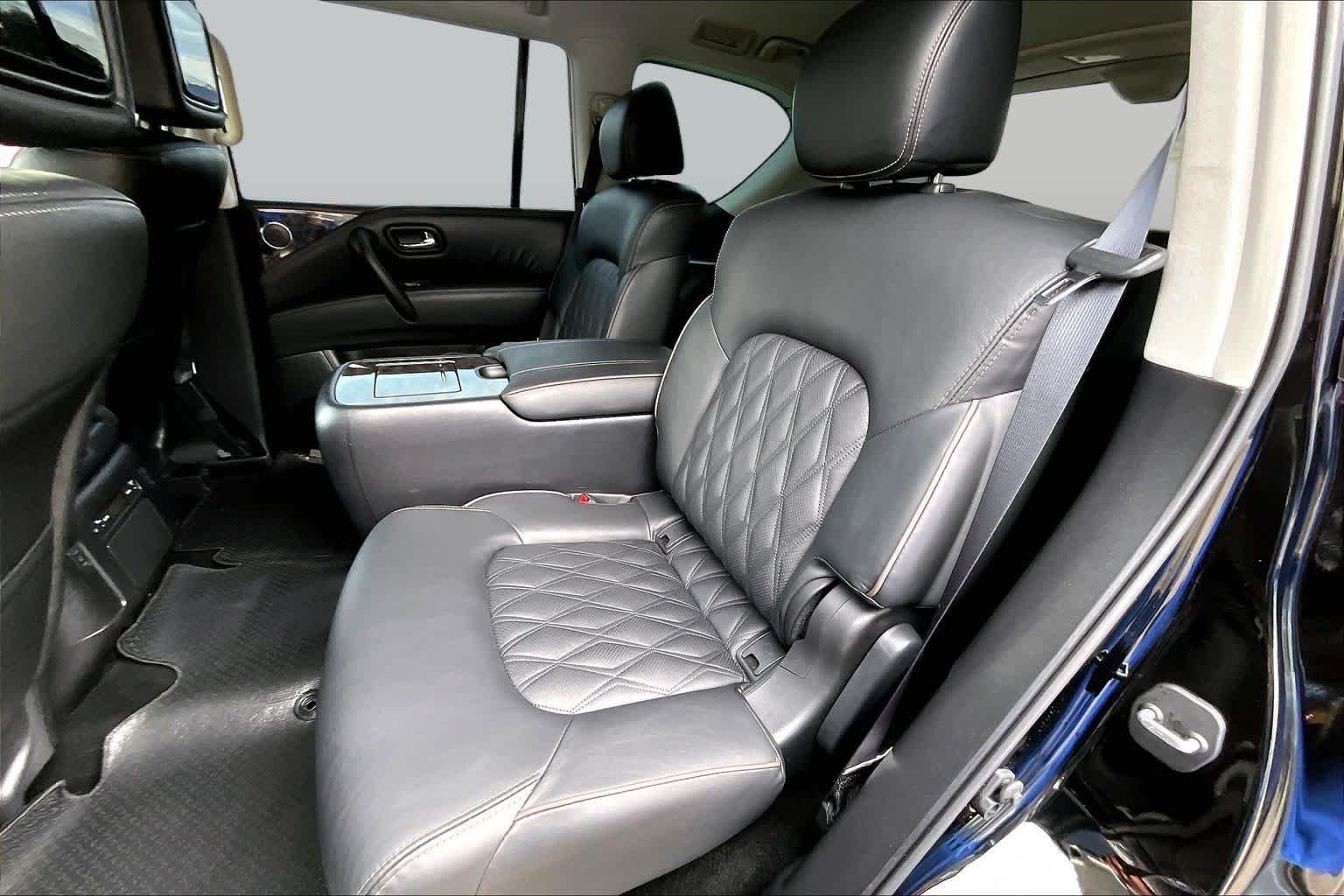 Used 2023 Super Black Nissan Platinum image 23