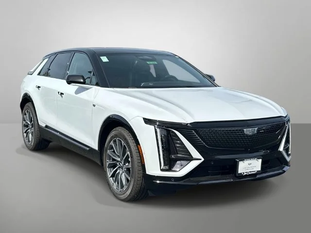 2027 Cadillac LYRIQ Premium Sport - Photo 13