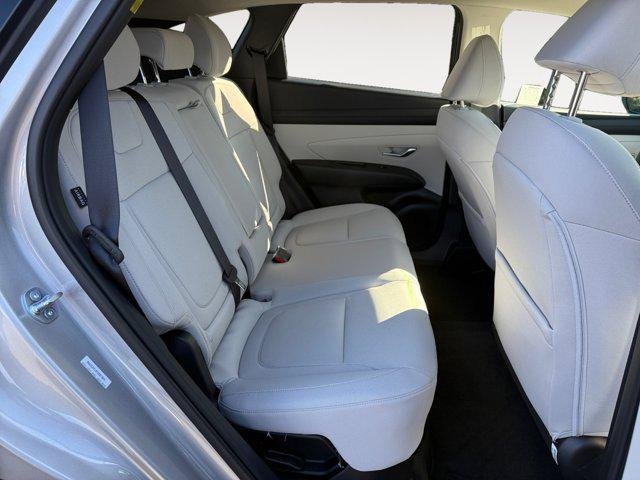 New 2026 Shimmering Silver Hyundai SEL AWD image 38