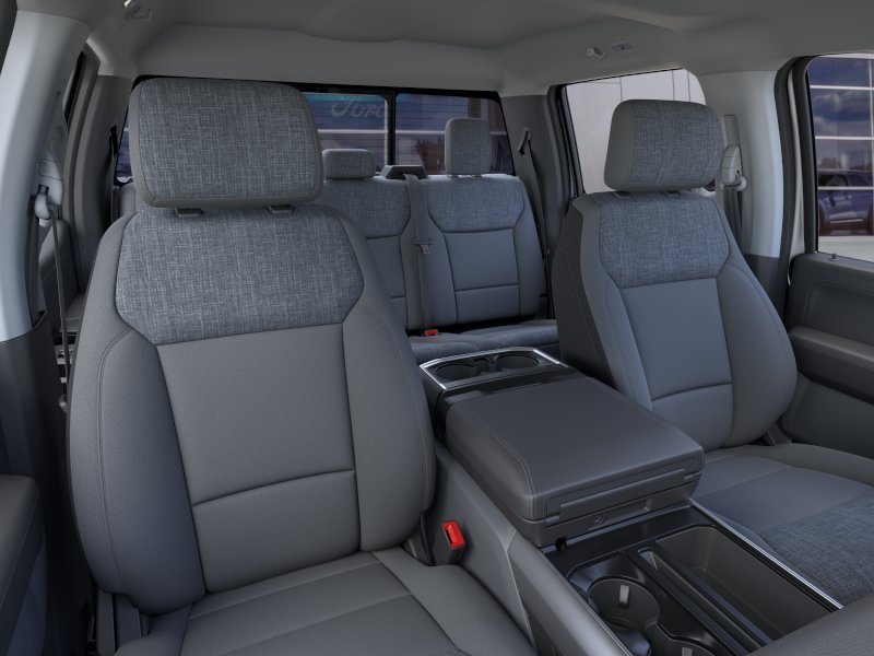 New 2025 Iconic Silver Metallic Ford XLT image 10