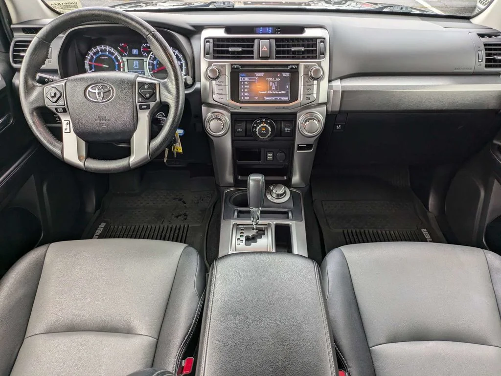 Used 2018 Magnetic Gray Metallic Toyota SR5 Premium image 15