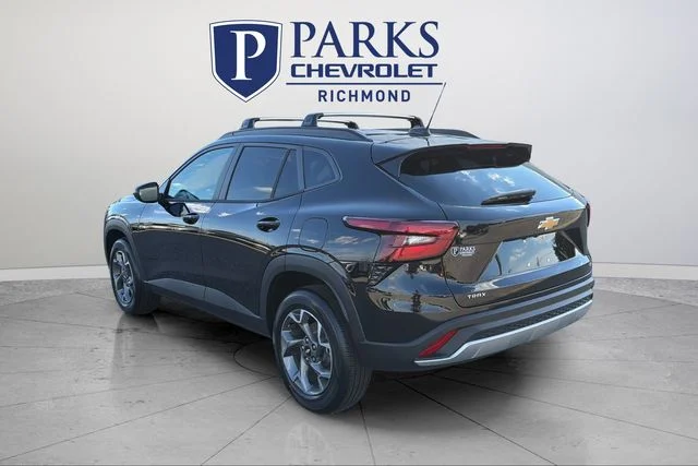 Used 2026 Black Chevrolet LT image 5