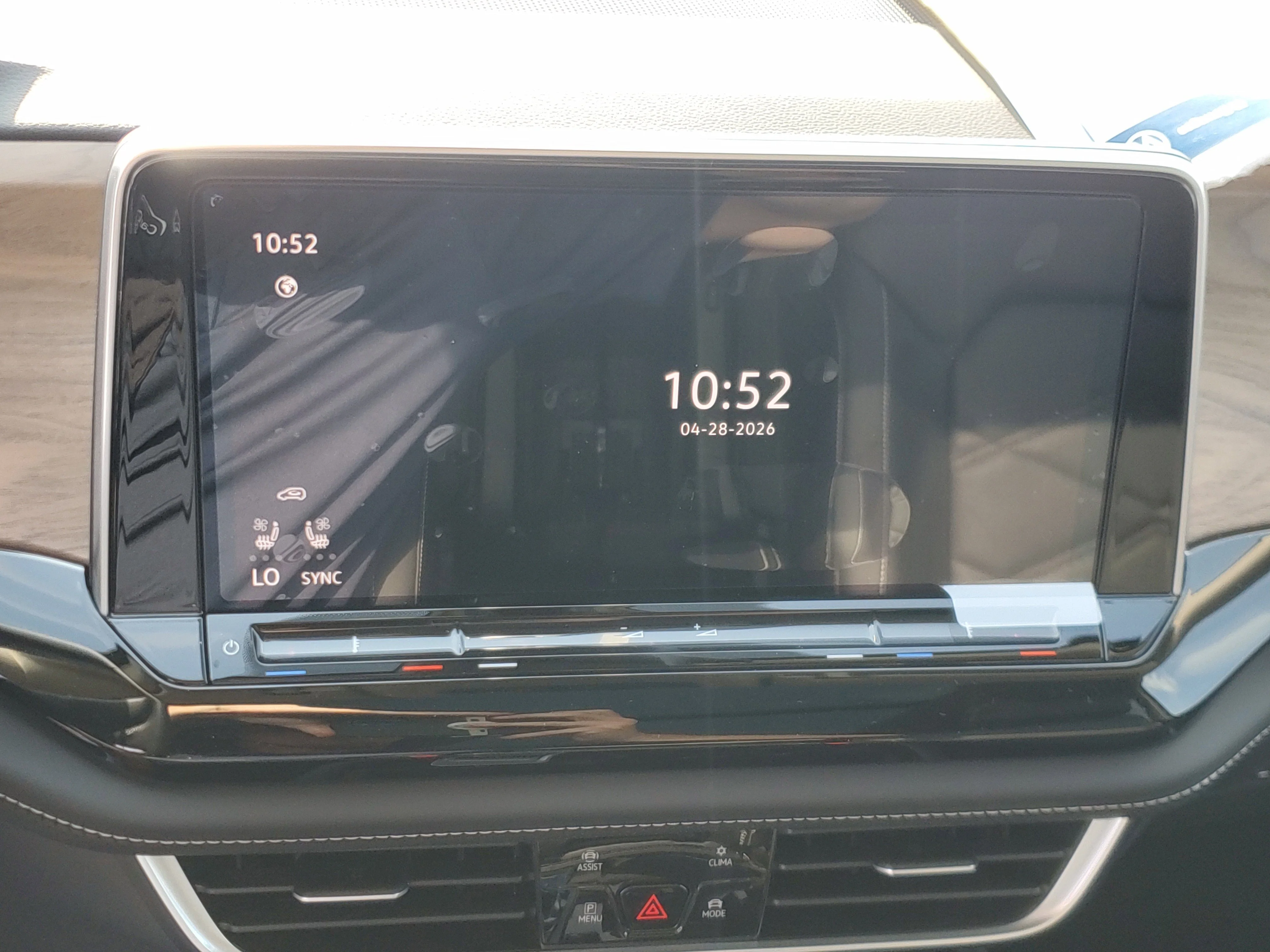 New 2026 Black Volkswagen 2.0T SE w/Technology image 26