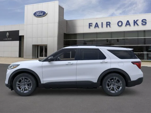New 2026 Space White Metallic Ford Active image 3