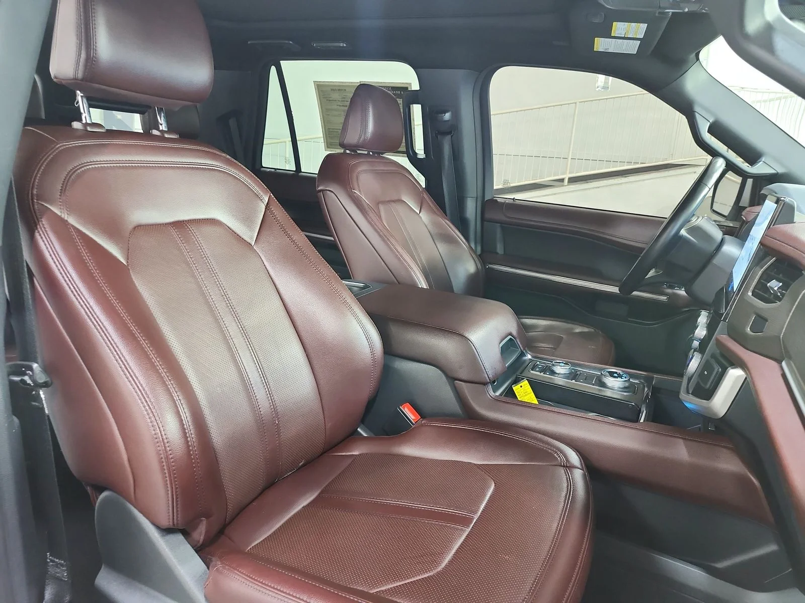 Used 2024 Oxford White Ford Limited image 41
