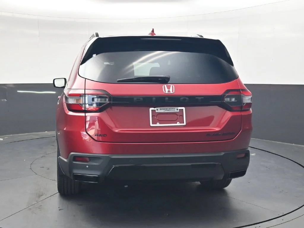 New 2026 Radiant Red Metallic II Honda Black Edition image 5