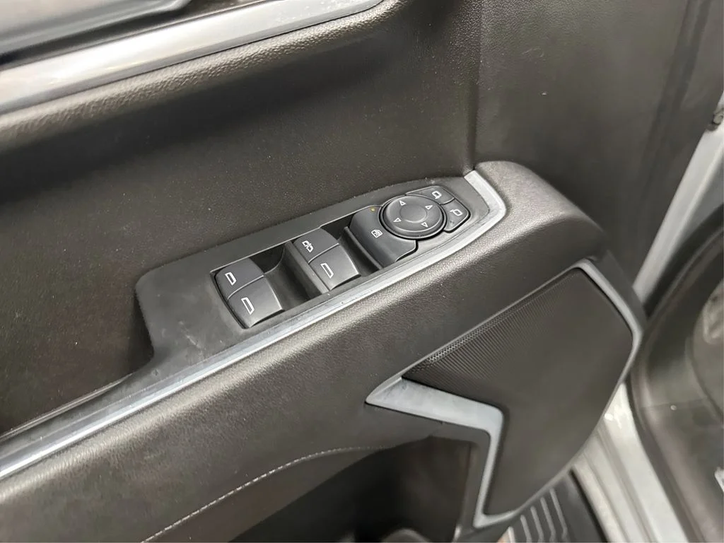 2024 Chevrolet Silverado 1500 LT - Photo 37