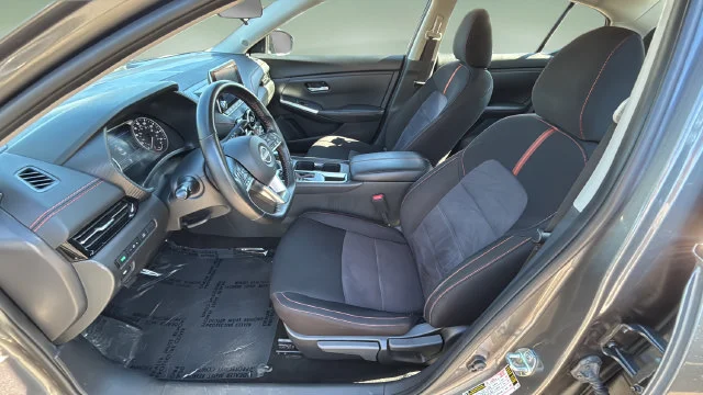 Used 2025 Gray Nissan SR image 18
