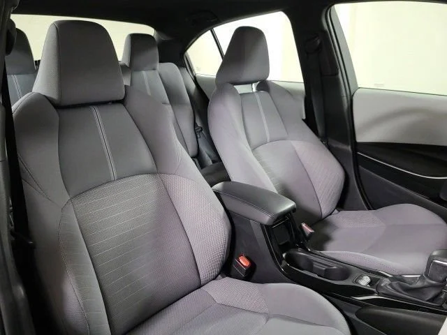 Used 2020 Black Sand Pearl Toyota SE image 15