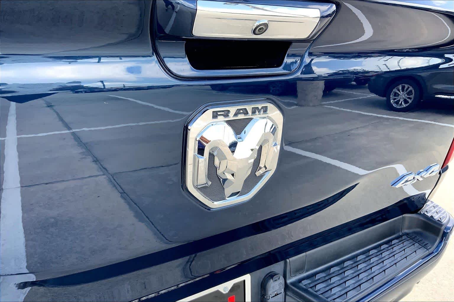 Used 2020 Patriot Blue Pearlcoat Ram Limited image 30
