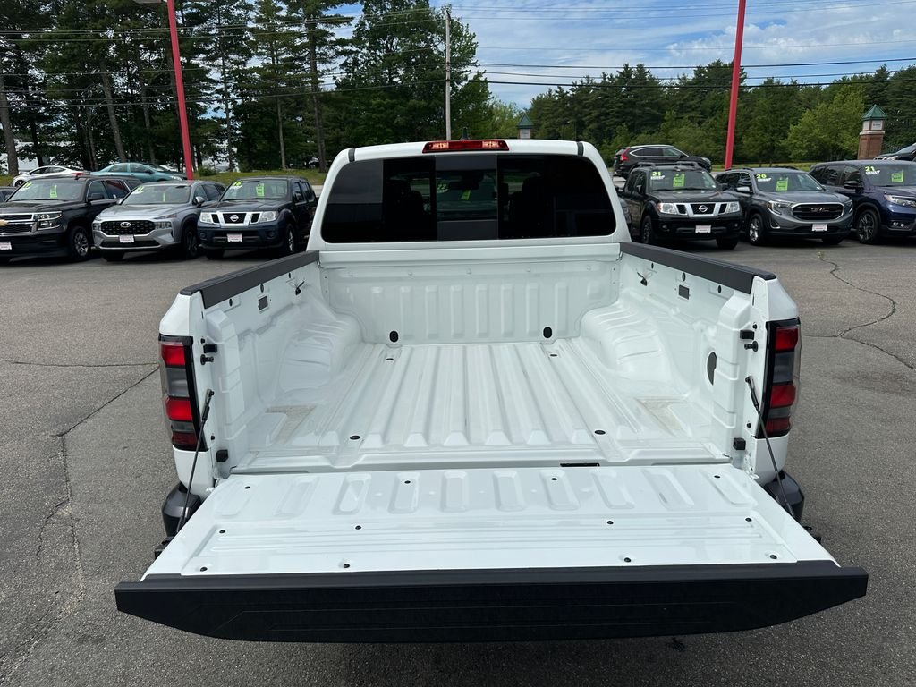 New 2026 Glacier White Nissan Crew Cab S image 7