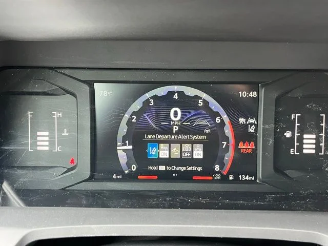 2026 Toyota Tacoma SR5 - Photo 12