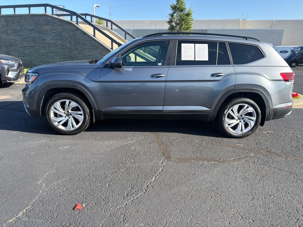 Used 2021 Gray Volkswagen 2.0T SE w/Technology image 4