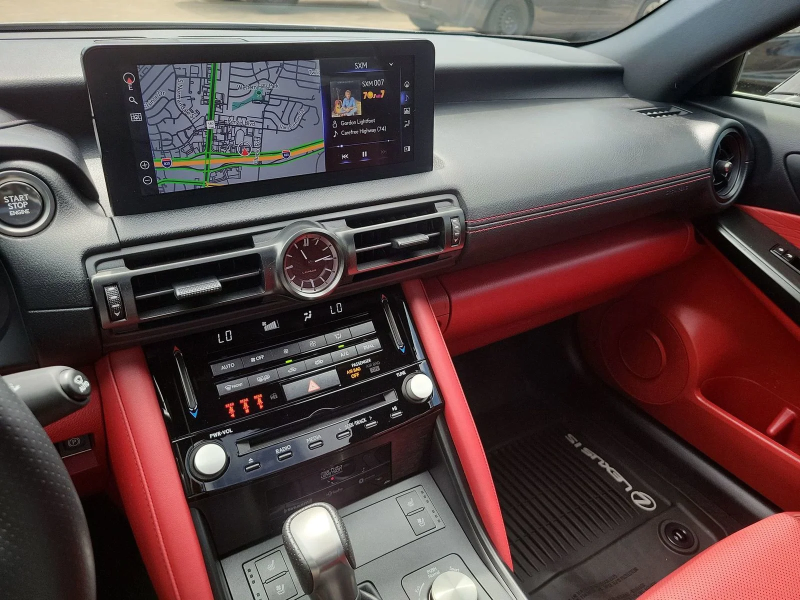 2023 Lexus IS 350 F SPORT - Photo 13