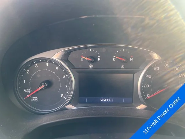 Used 2020 Summit White GMC SLE image 11