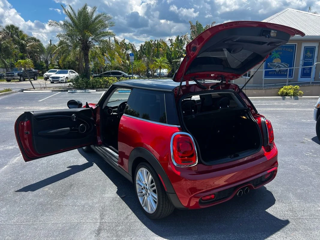 Used 2015  MINI Cooper S image 21