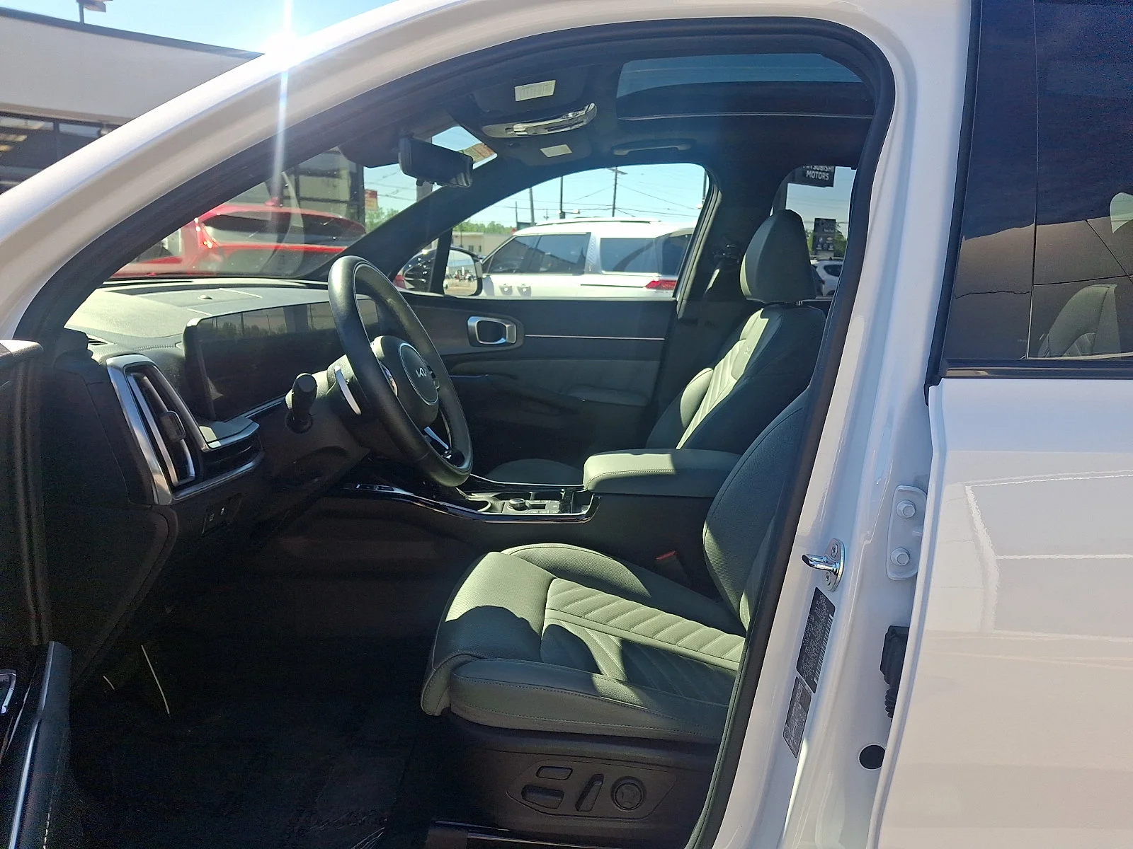 Certified Used 2025 White Kia X-Line SX Prestige image 13