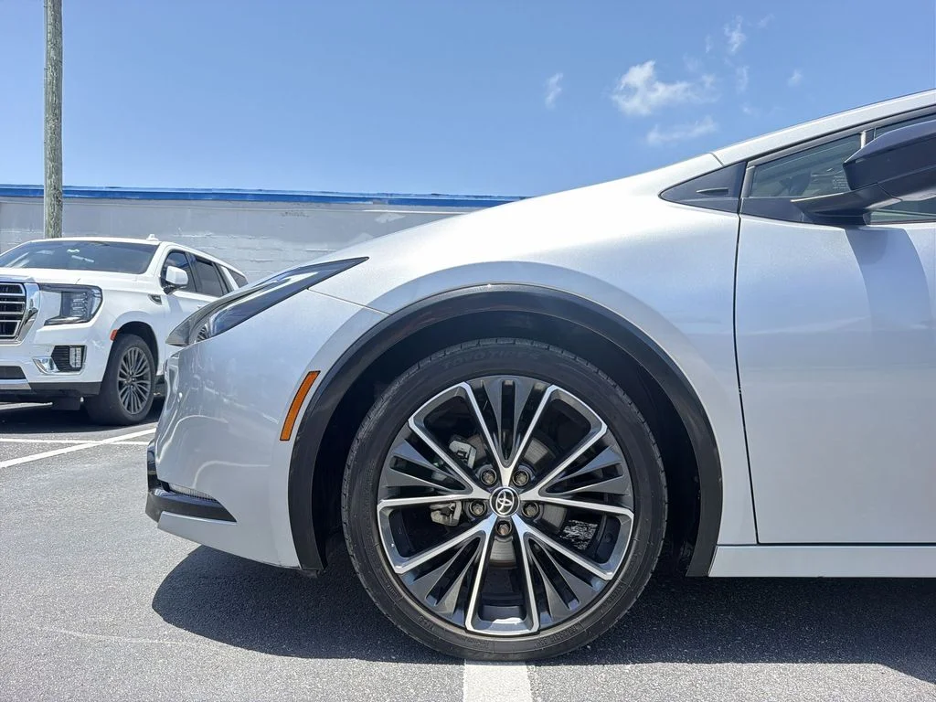 Used 2026 Silver Toyota XLE image 40