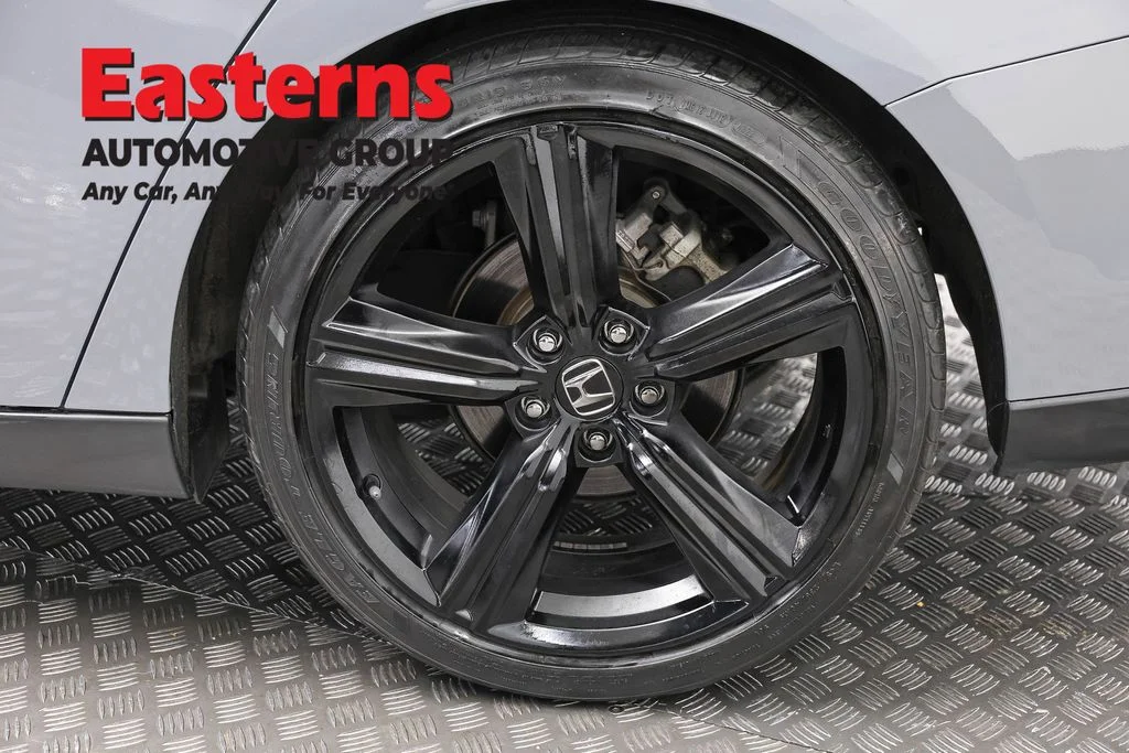 Used 2023 Gray Honda Sport image 32