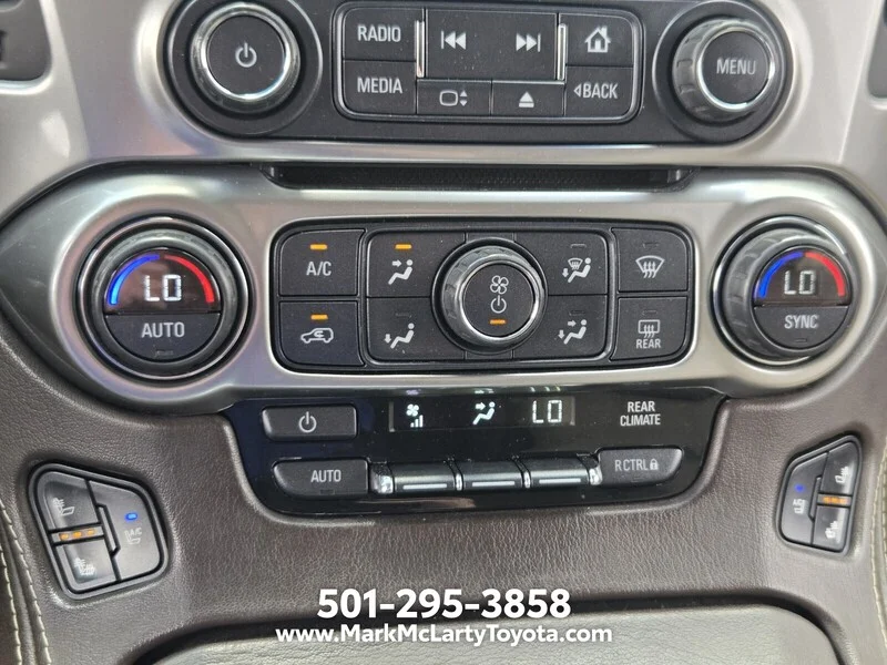 Used 2016 Pearl CHEVROLET 4WD 4DR LTZ image 25