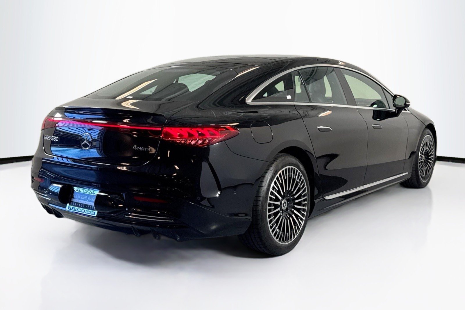 Certified Used 2023 Obsidian Black Metallic Mercedes-Benz EQS 580 4MATIC® Sedan image 5