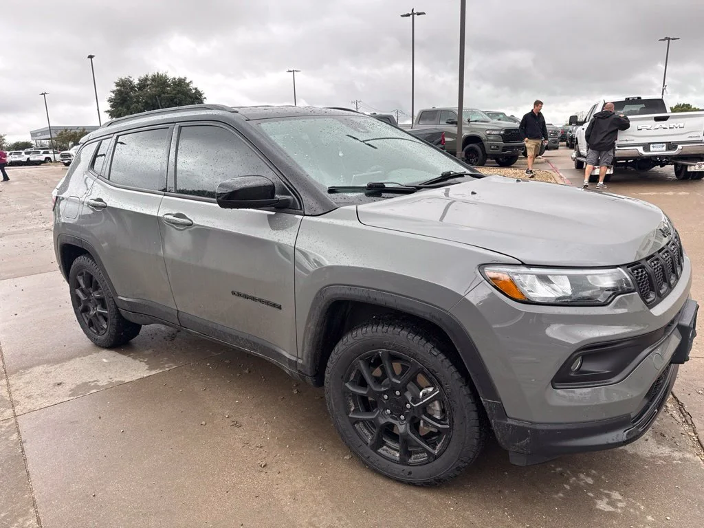 Certified Used 2024 Gray Jeep Latitude image 6