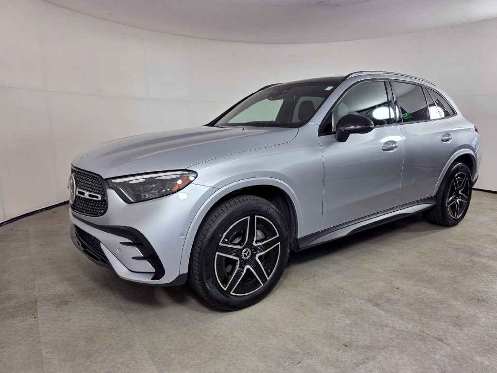 Used 2024 Silver Mercedes-Benz GLC 300 image 8