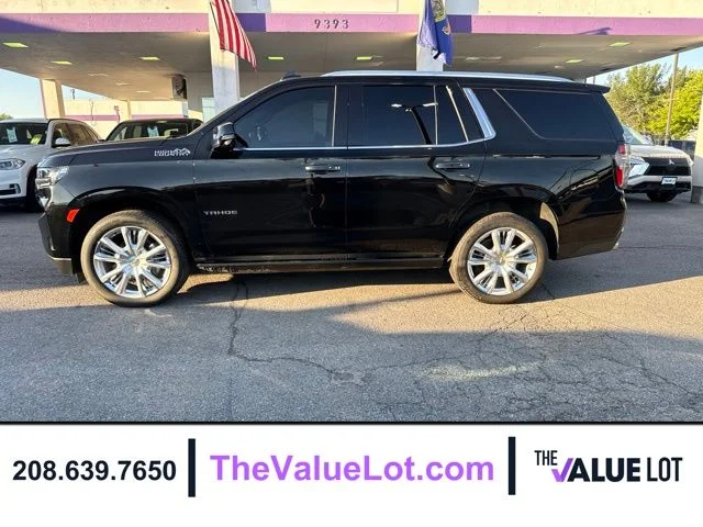 Used 2021  Chevrolet High Country image 7