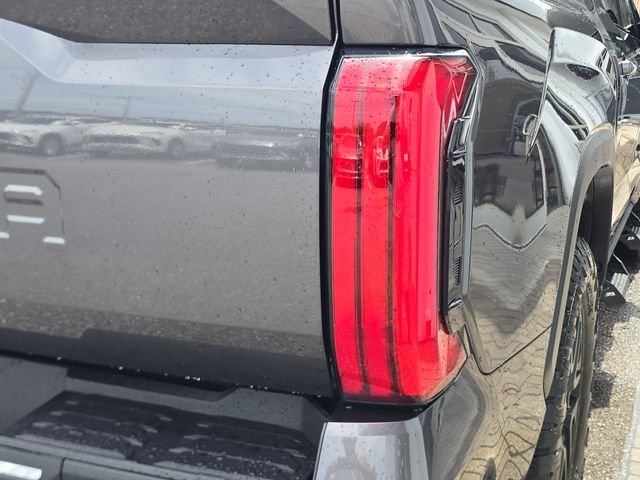 2026 Toyota Tundra Limited - Photo 8