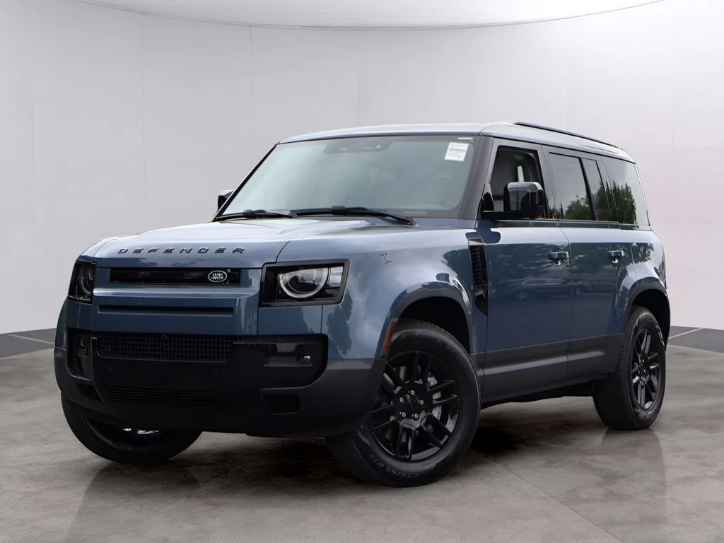 2026 Land Rover Defender 110 S P300's photo