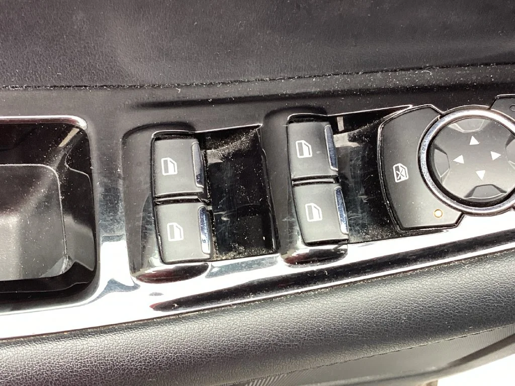 Used 2017 White Ford SEL image 41