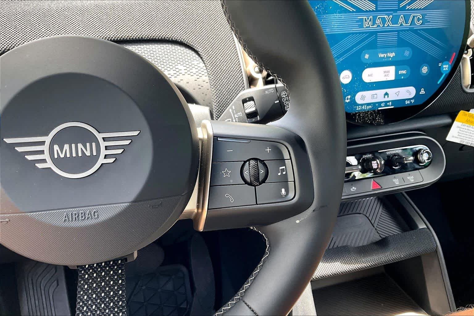 2025 MINI Countryman S - Photo 26