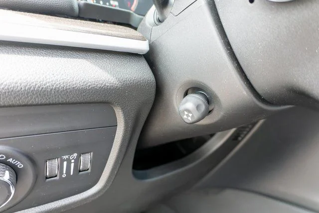 New 2026 Bright White Clearcoat Jeep Limited image 20