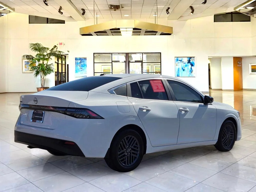 Certified Used 2026 White Nissan SV image 5