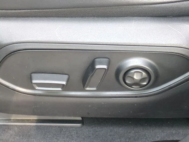 Used 2026 Black Jeep Limited image 17