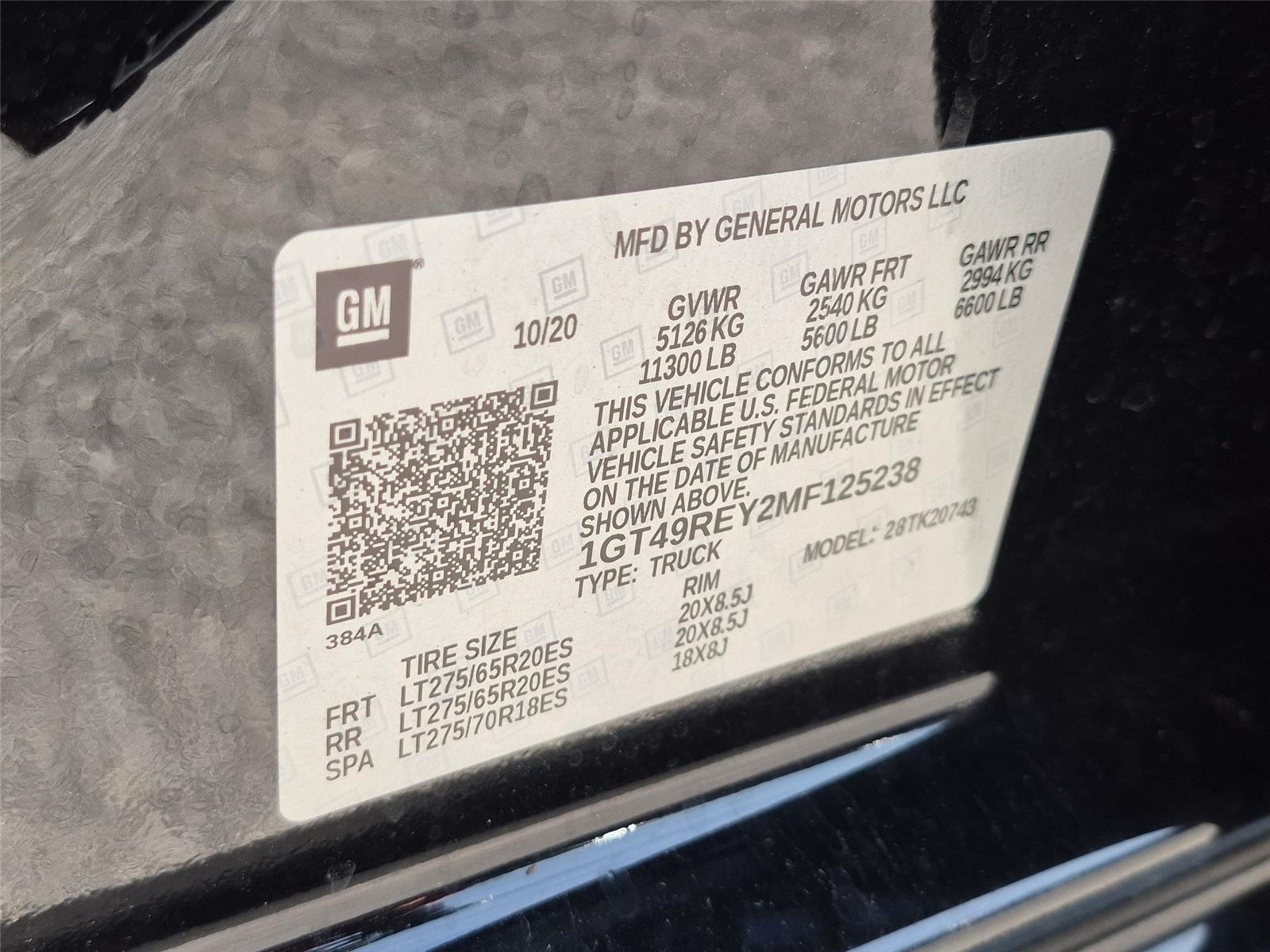 Used 2021 Ebony Twilight Metallic GMC Denali image 42
