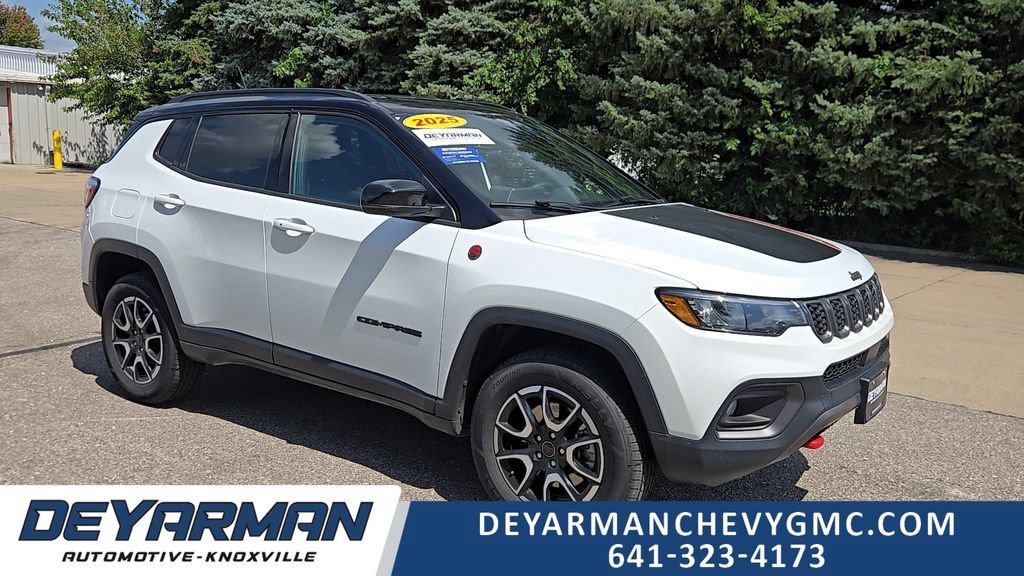 Used 2025 Bright White Clearcoat Jeep Trailhawk image 1