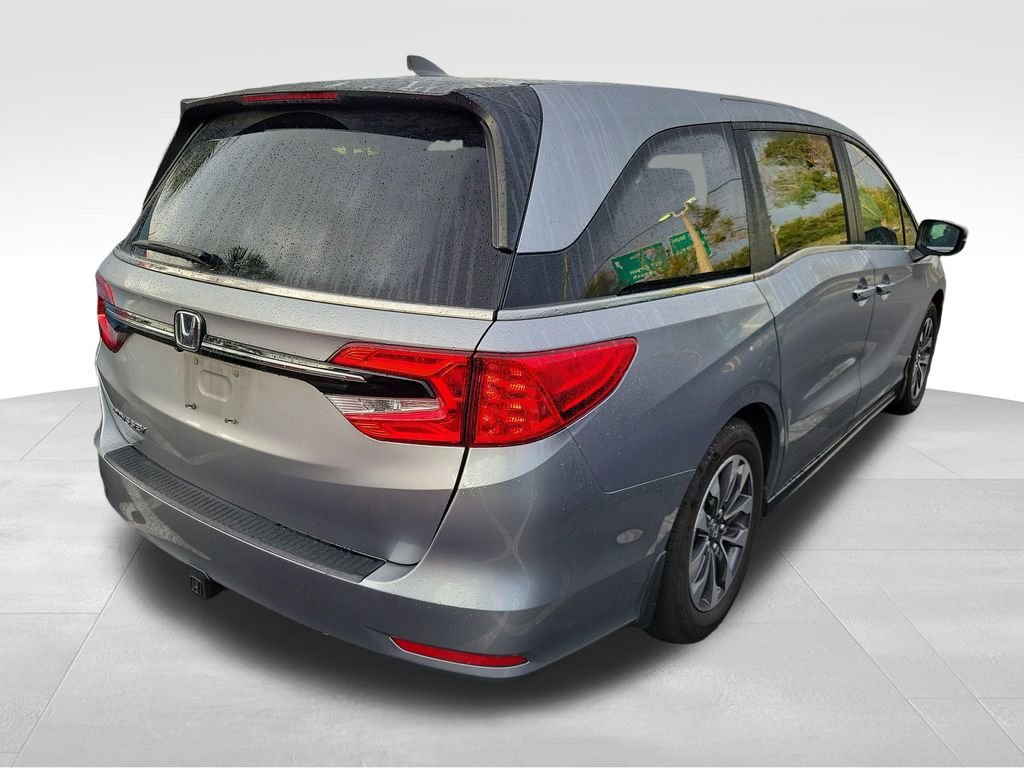 Certified Used 2021 Lunar Silver Metallic Honda EX-L image 13