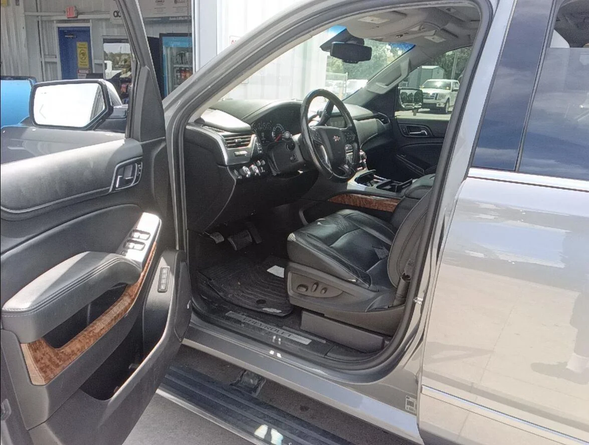 Used 2018 Satin Steel Metallic Chevrolet Premier image 5