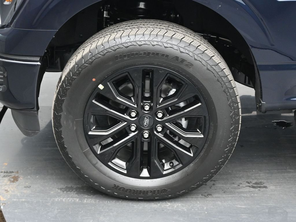 New 2026 Antimatter Blue Metallic Ford Lariat image 30
