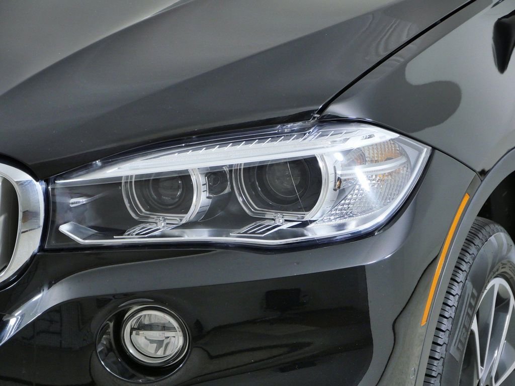 Used 2018 Black BMW xDrive35i image 4