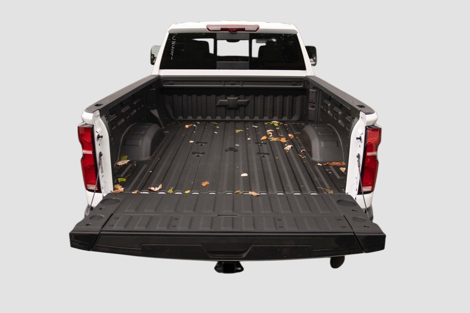 2026 Chevrolet Silverado 2500 HD ZR2 - Photo 7