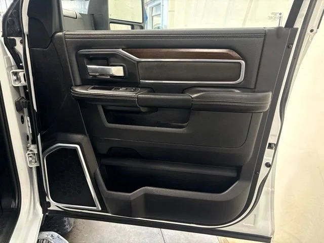 Used 2023  Ram Laramie image 56