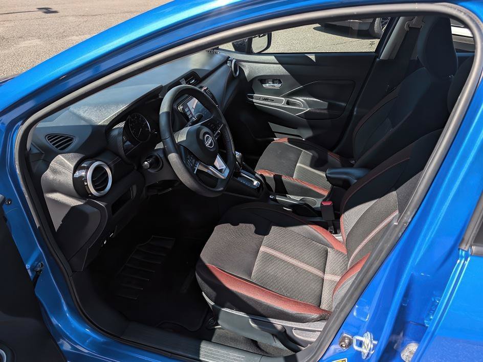 Used 2024 Electric Blue Metallic Nissan SR image 10