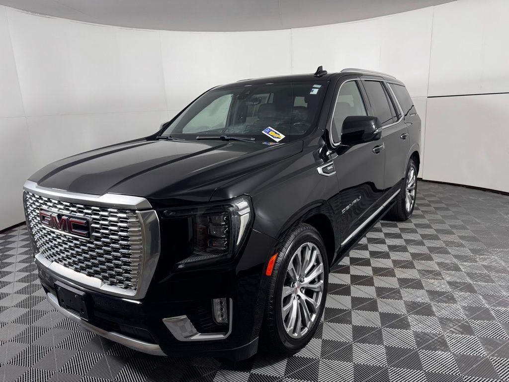 Used 2021 Onyx Black GMC Denali image 3